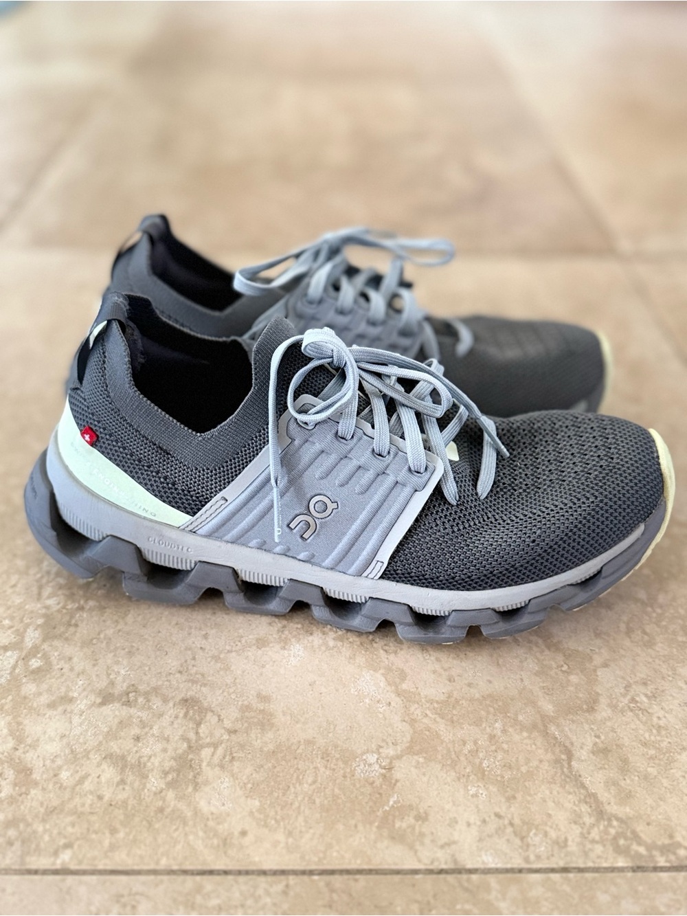 On Running women’s Sneakers - Grey and Light Grey